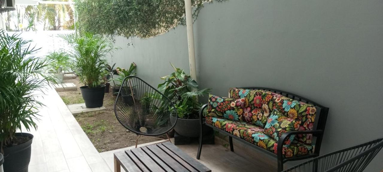 Tramonto Boutique Hotel La Ceiba Exterior photo